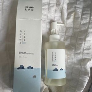 ROUND LAB 1025 Dokdo Cleansing Oil - acne fighting